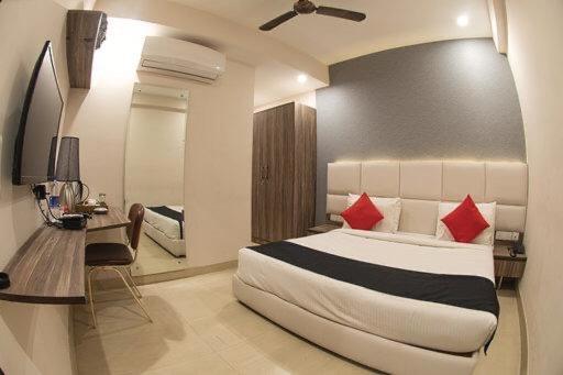 Mavens Inn Gurgaon Bagian luar foto